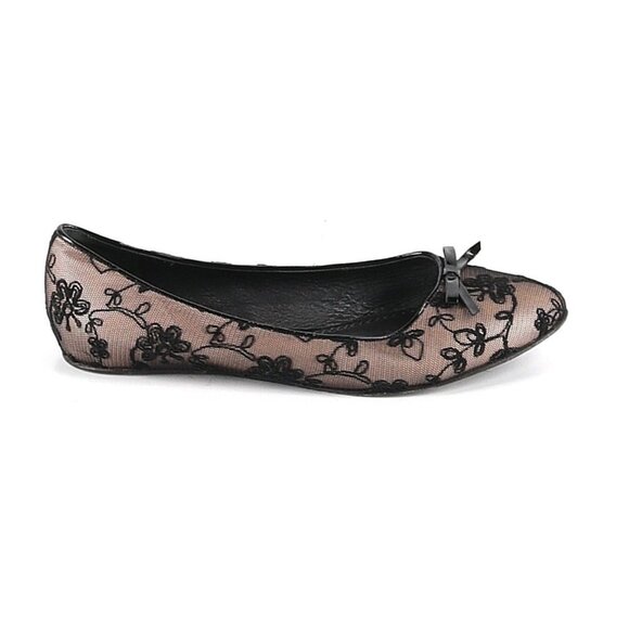 MARC JACOBS | Nude Flats with Floral Lace Overlay - Picture 2 of 13
